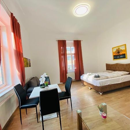 Premium Triple Room Dw Vienna Esterno foto